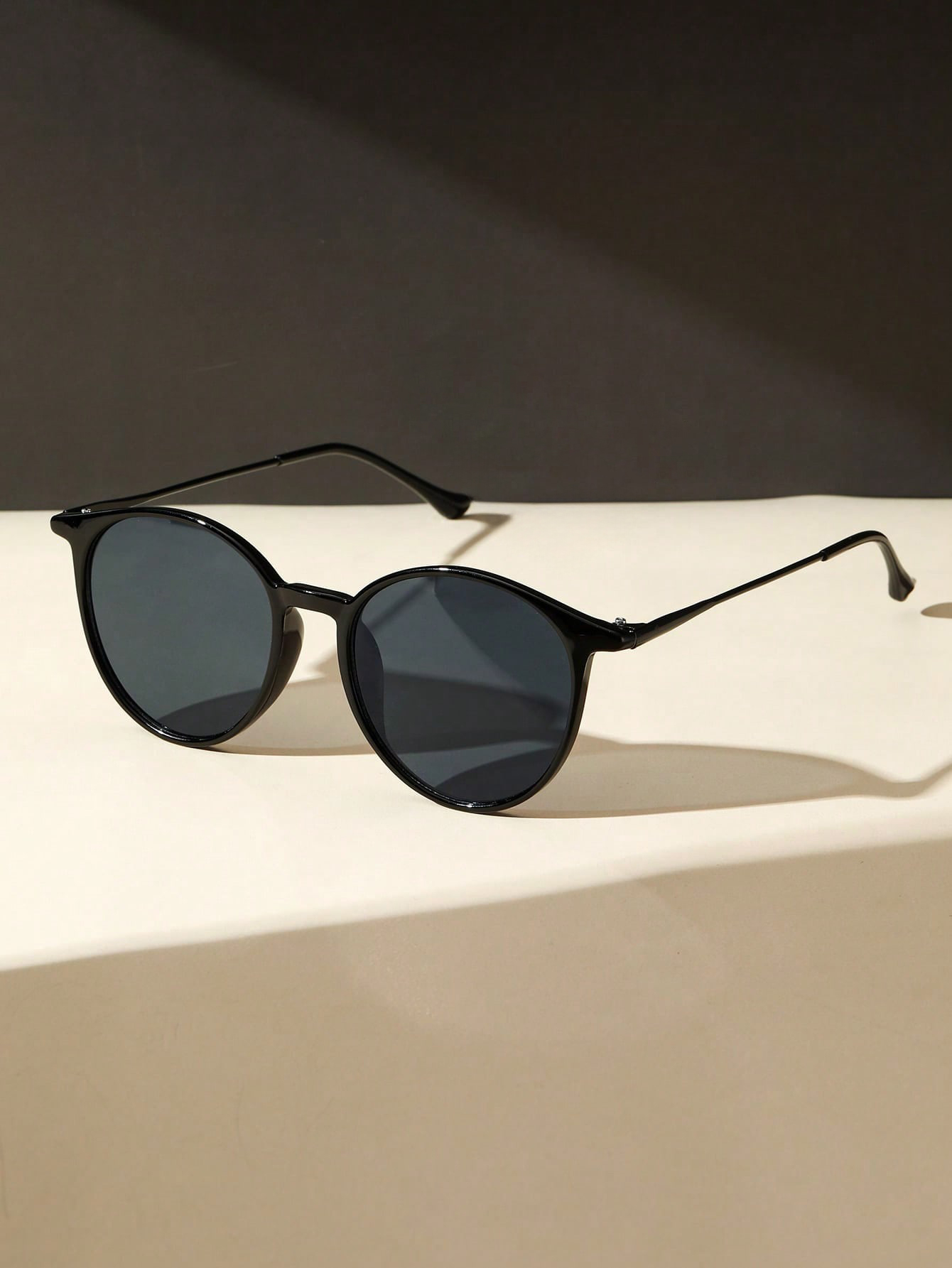 1PC Fashion Round Metal Women  - Men'S Accessories Glasses recension och pris