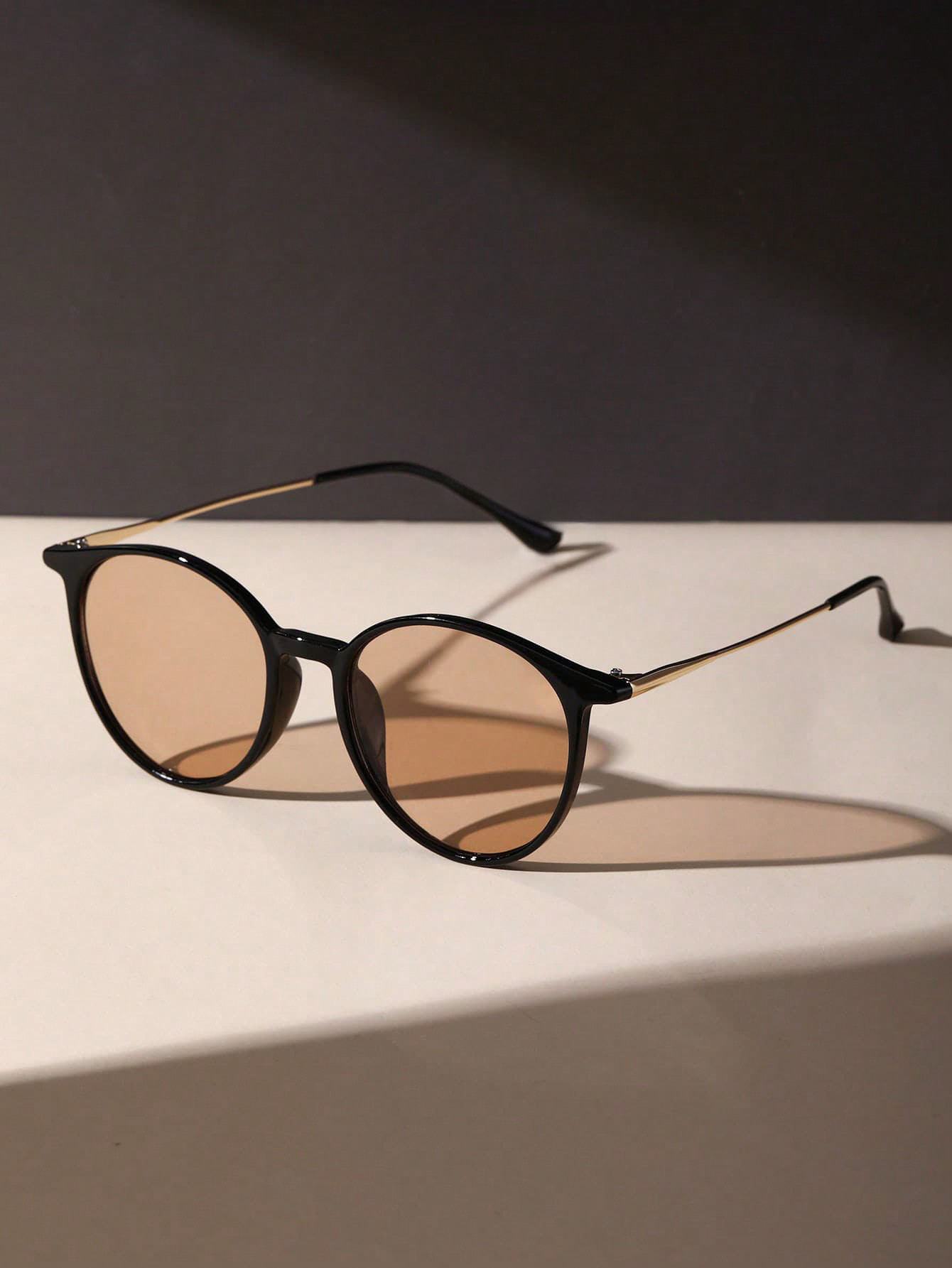 1PC Fashion Round Metal Women  - Men'S Accessories Glasses recension och pris